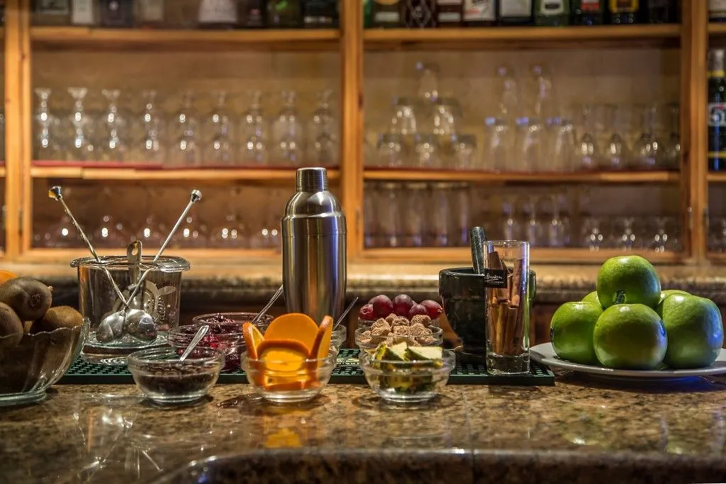 Atiram Patagonia Hotel Arinsal
